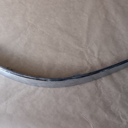Молдинги и уплотнители